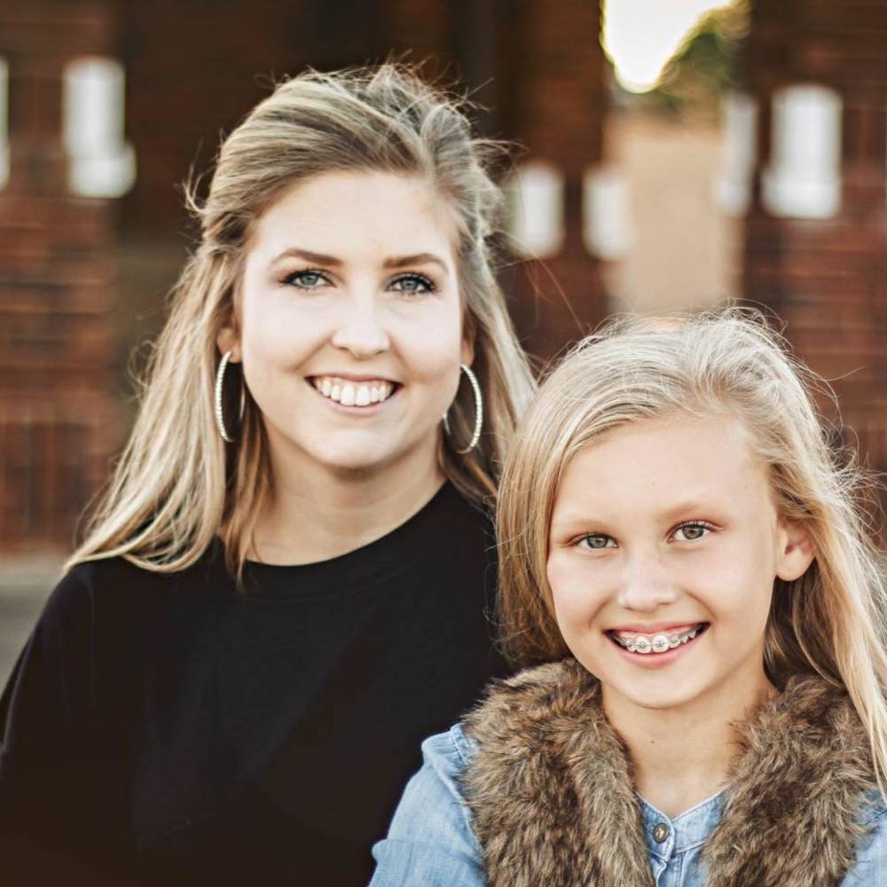 Meet your Posher, Casey